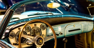 Assurer une voiture de collection : quelle est la meilleure formule ?