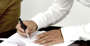 Assurance rachat de crédit et assurance emprunteur : quelles différences ?